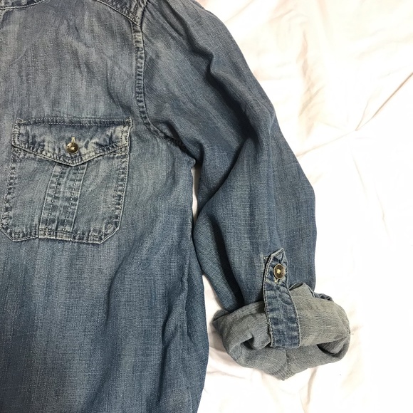 American Eagle Boyfriend Fit Jean Shirt - Picture 6 of 7